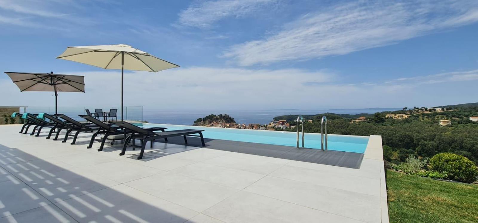 Blue Lilac Villas ปาร์กา ภายนอก รูปภาพ