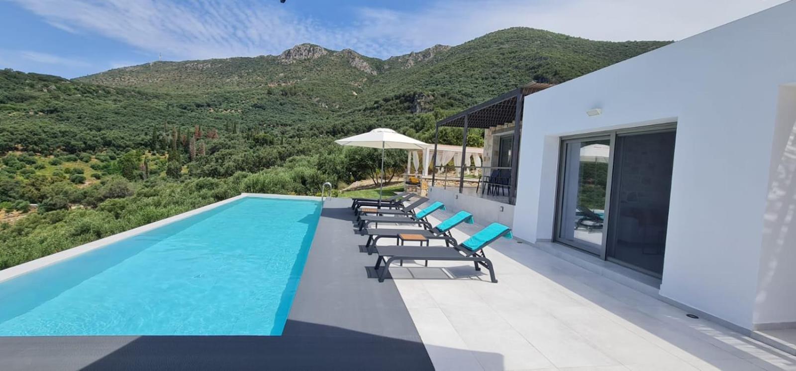 Blue Lilac Villas ปาร์กา ภายนอก รูปภาพ